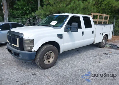 2009 Ford F350 Super Duty из США, поврежденный, VIN 1FDSW30589EA60883